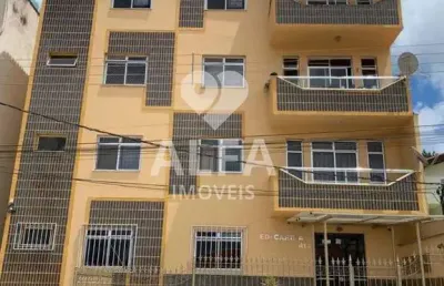 Amplo espaço familiar: cobertura de 3 dormitórios com terraço e 4 vagas de garagem