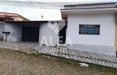 Seu novo lar: casa de 3 dormitórios com closet, churrasqueira e aquecimento solar