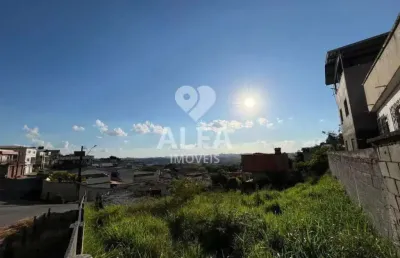 Lote com ótima localização no santo antônio – ideal para projetos em desnível!