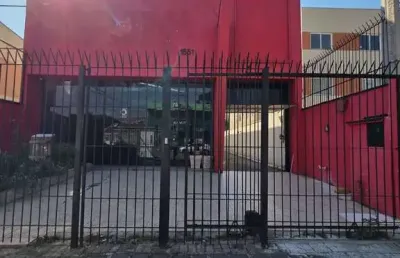 Casa comercial com 2 salas para alugar na Rua Alferes Poli, 1651, Rebouças, Curitiba