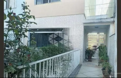 Sobrado à venda na água fria com 3 dormitórios (1 suíte), 4 vagas e espaço gourmet - amplo, funcional e excelente localização