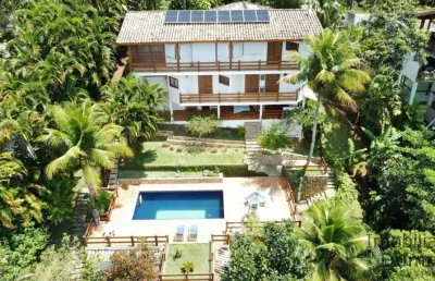 Casa em condomínio fechado com 5 quartos à venda em Toninhas, Ubatuba 