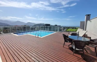 Lindo apto 3 domrs centro de ubatuba com piscina no rooftop