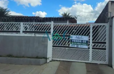 Casa com 3 quartos à venda na amandio dos santos rodrigues gracio, 2, jardim santa rosa (nova veneza), sumaré por r$ 430.000