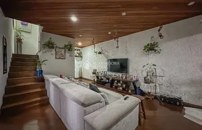 Casa em condomínio fechado com 3 quartos à venda na rua aguapeí, 155, santa maria, santo andré, 425 m2 por r$ 1.170.000