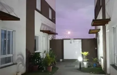 Casa em condomínio fechado com 2 quartos à venda na francisco lopes frade, 213, água espraiada (caucaia do alto), cotia, 67 m2 por r$ 200.000