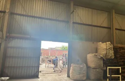 Barracão / Galpão / Depósito à venda na Rua Rio Grande do Sul, 274, Conjunto Vale Azul, Sarandi
