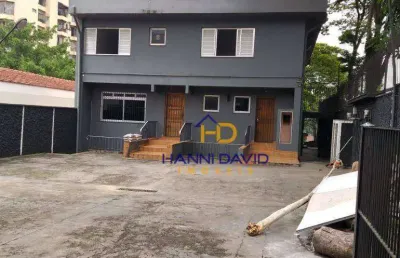 Vende  casa comercial área 480m² terreno 500m² na vila mascote com sete  salas um escritório um  edícula quatro vaga coberta  quintal com doze vagas,