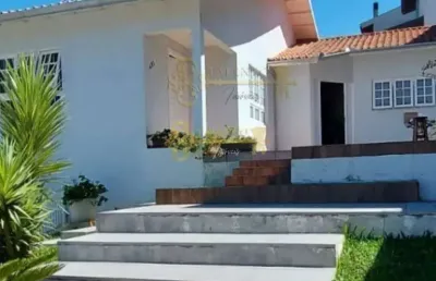 Casa com 3 quartos à venda no Vinhedos, Caxias do Sul 