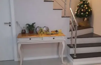 Sobrado à venda no bairro nossa senhora da saúde - caxias do sul/rs