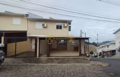 Sobrado à venda no bairro nossa senhora das graças - caxias do sul/rs