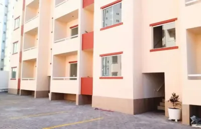 Apartamento com 2 quartos para alugar na Rua João Marques Oliveira, Buraquinho, Lauro de Freitas