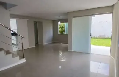 Casa com 5 quartos para alugar na Rua Edgar B Franco, Buraquinho, Lauro de Freitas