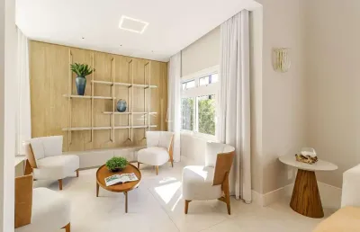 Casa com 332.07 m², 3 quartos sendo 3 suítes à venda no batel!