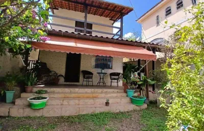 Casa com 4 quartos , 360 m² à venda em vila valqueire