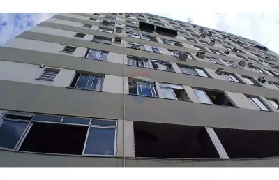 Apartamento com 2 quartos 65m² à venda em cascadura