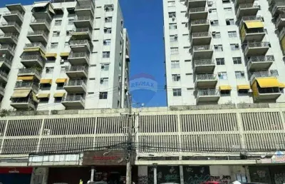 Apartamento  á venda com  2 quartos  com 68² em praça seca - rio de janeiro