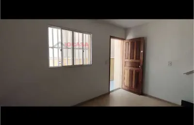 Casa com 2 quartos para alugar na Rua Custóias, 84, Jardim Santa Maria, São Paulo