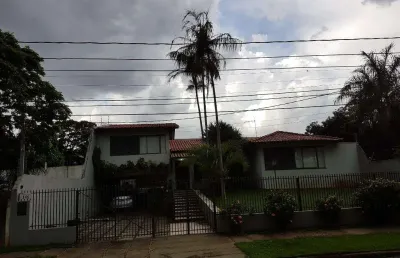 Casa na zona 04 com 04 suítes, proxima ao country club e aabb1