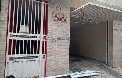 Casa com 4 quartos à venda na Rua Jair de Araújo, Jardim Tonato, Carapicuíba