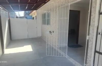 Pau amarelo, privê com 02 qtos sociais l, wc social, aceita financiamento bancário