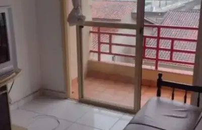 Apartamento amplo 2 dormitórios 1 vaga  enseada guarujá