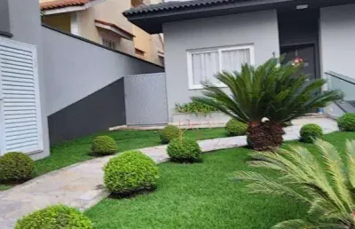 Casa com 4 dormitórios à venda, 220 m² por r$ 2.700.000,00 - condomínio v - arujá/sp