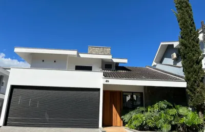 Casa em condomínio fechado com 3 quartos à venda na Rua Prefeito Helmuth Fallgatter, 785, Boa Vista, Joinville