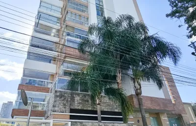Apartamento semi-mobiliado com 4 quartos e 2 vagas de garagem