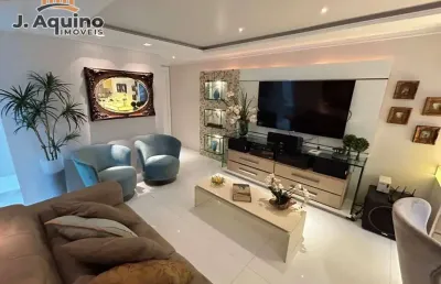 Oportunidade no porto das dunas - apartamento térreo impecável