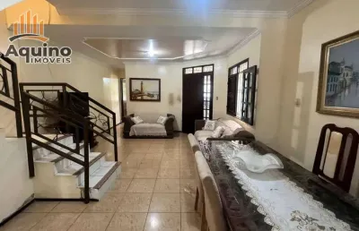 Casa com 4 quartos à venda na Rua Oscar Leitão, Paupina, Fortaleza