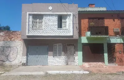 Casa com 4 quartos à venda no Centro, Pelotas 