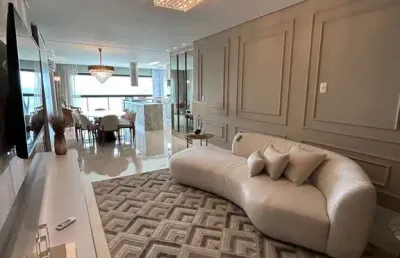 Apartamento com 4 dormitórios à venda sendo 4 suítes, 180.0 m  por - r  9.998.000,00 - meia praia -
