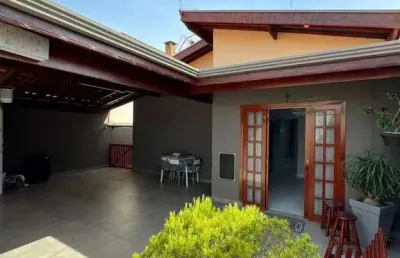 Casa térrea na vila residencial treviso em limeira-sp