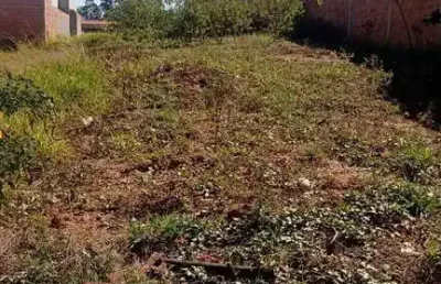 Maravilhoso terreno no jardim marajoara em limeira-sp