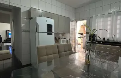 Sobrado no pq. residencial santa eulália em limeira-sp