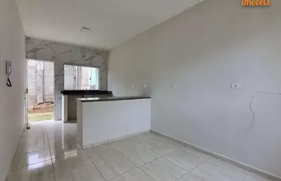 Casa com 2 quartos à venda na rua privada, 0998888888, jardim itamaraty i, poços de caldas por r$ 265.000