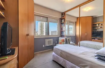 Apartamento com 3 quartos à venda na Rua Coronel Paulino Teixeira, 423, Rio Branco, Porto Alegre