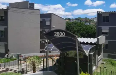 Apartamento com 02 dormitórios com vaga de garagem por convenção