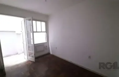 Apartamento à venda com 2 quartos 84 m²  avenida goethe, moinhos de vento, porto