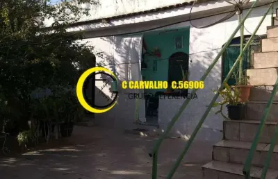 Casa com quintal e terraço e quitinete próx rua silva vale em cavalcante
