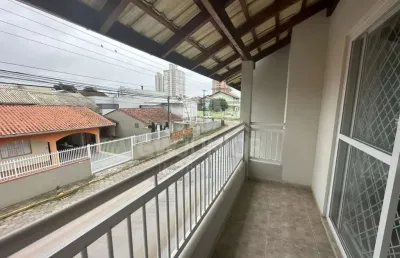 Casa com 2 quartos à venda na rua belmiro amélia, 167, centro, balneário piçarras por r$ 560.000