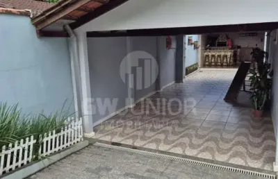 Casa com 3 quartos à venda na erwin seiller, 118, costa e silva, joinville por r$ 560.000