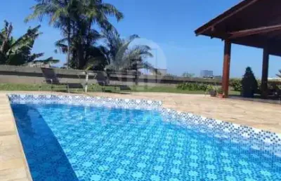Casa com 3 quartos à venda na rua gerard ravache, 128, bom retiro, joinville por r$ 2.420.000