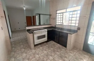 Casa com 3 dormitórios para alugar, 180 m² por r$ 2.200/mês - jardim brasília - americana/sp