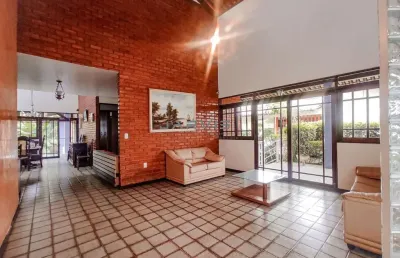 Vendo casa em condomínio fechado de 382m² com 3 suítes - aldebaran beta