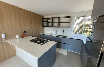 Apartamento duplex  com duas suítes semimobiliado à venda no bairro joão paulo, florianópolis