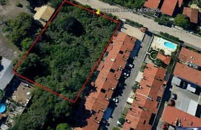 Terreno à venda na Rua Roque Medeiros, 1000, Mondubim, Fortaleza