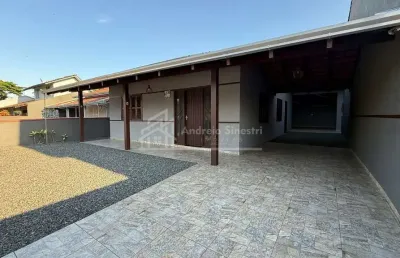 Casa com 4 quartos à venda na Rua Rio Branco N. 579, Balneário Enseada, São Francisco do Sul