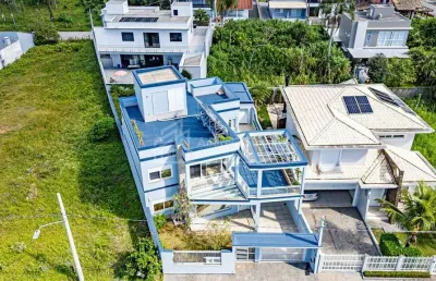Casa com 3 quartos à venda na Rua Teerã, Itaguaçu, São Francisco do Sul